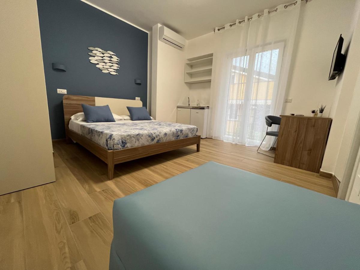 Oltremare Rooms Агрополи Екстериор снимка